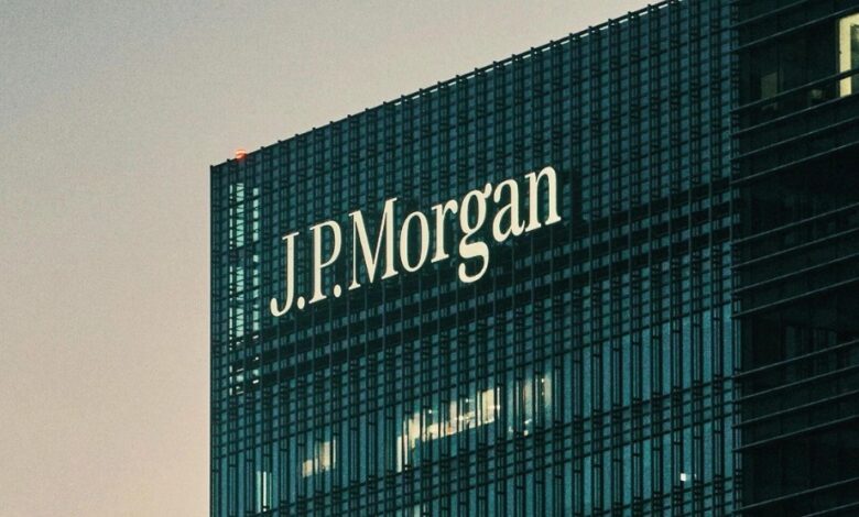 جي بي مورغان تسحب 350 مليار دولار من الاحتياطي الفيدرالي لشراء سندات خزانة