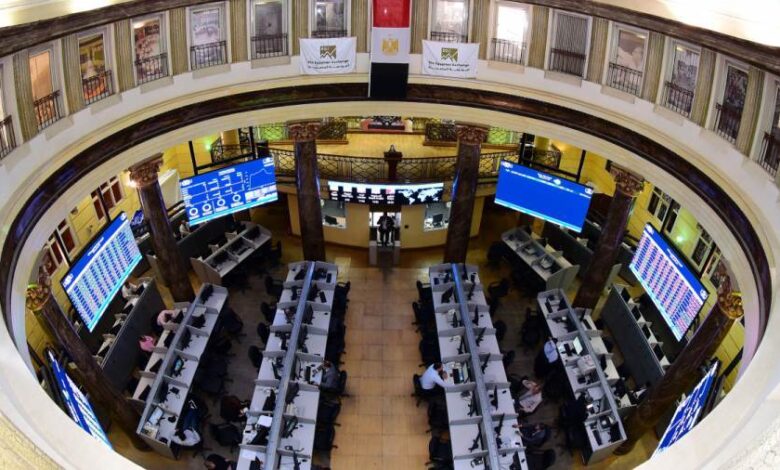 تراجع قطاع البنوك 0.80% في ختام تعاملات البورصة المصرية الخميس