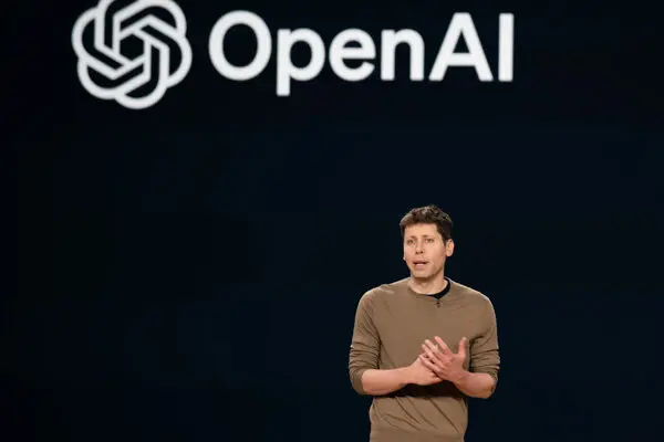 OpenAI تخطط للاكتتاب العام في 2026 مع منافسة Anthropic