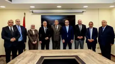 رئيس البنك الزراعي يلتقي لجنة الزراعة بمجلس الشيوخ.. تمويل 36 مليار جنيه لـ300 ألف مزارع بفائدة 5% + منتجات جديدة لدعم الزراعة الحديثة والتصدير!