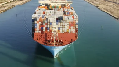 إيرادات قناة السويس ترتفع 12.4% إلى 1.05 مليار دولار والسياحة 13.8% إلى 5.5 مليار