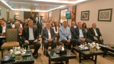 محافظ البنك المركزي ورئيس البنك الأهلي يشهدان تمويل 100 ألف مزارع في 6 محافظات