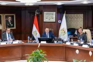 محافظ البنك المركزي المصري وسفيرة الاتحاد الأوروبي يفتتحان الاجتماع التاسع