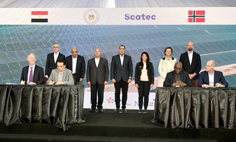 مدبولي يشهد توقيع اتفاقيات تمويل مشروع ڤالي للطاقة المستدامة باستثمارات 1.8 مليار دولار