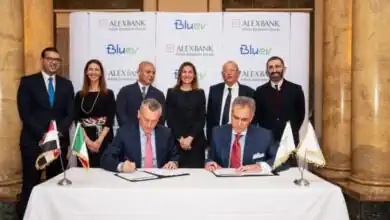 بنك الإسكندرية وبلو إي ڤي يوقعان شراكة لتمويل الدراجات الكهربائية في مصر
