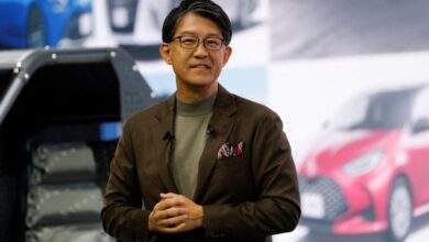 تويوتا تغير الرئيس التنفيذي: ساتو يتنحى وكون يتولى المنصب