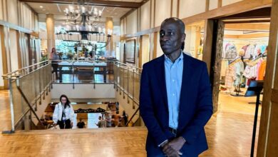 جيفرسون: متفائل بحذر للاقتصاد الأمريكي 2026.. النمو أعلى قليلاً والتضخم يعود للهبوط نحو 2%