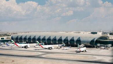 مطارات دبي تعلق جميع الرحلات حتى إشعار آخر بسبب التطورات الإقليمية