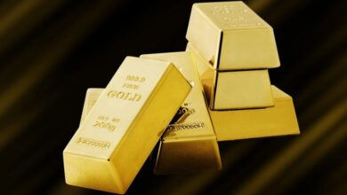 الذهب ينخفض 7% ليصل 4515 دولار والفضة 14% مسجلة 73 دولار