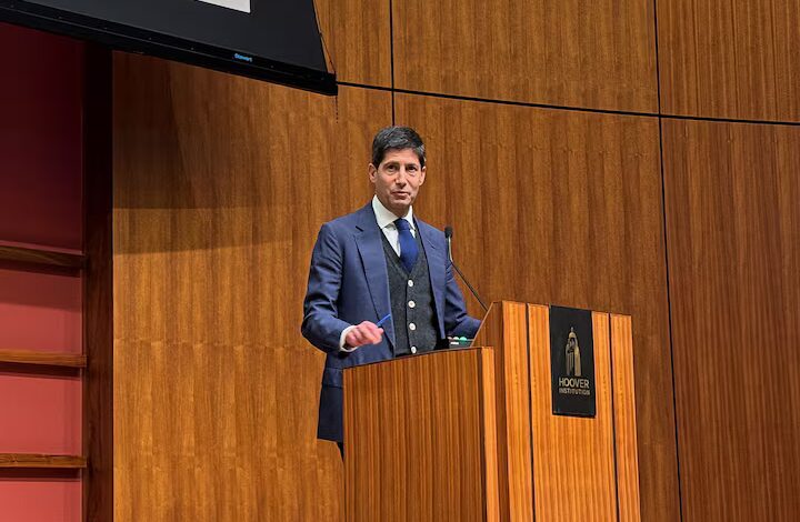 تعيين كيفن وارش رئيسًا للفيدرالي يضع خفض الفائدة أمام اختبار الاستقلال