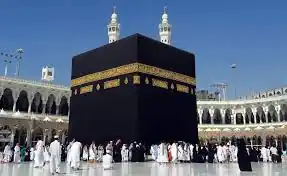 قروض الحج والعمرة 2026 : بنك البركة حتى 200 ألف جنيه وفيصل الإسلامي حتى 750 ألف