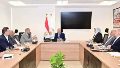 وزير الموارد المائية والري
