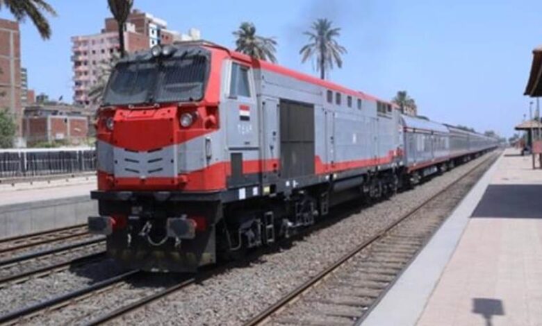 سكك حديد مصر: تشغل قطارات إضافية بمناسبة عيد الفطر المبارك 