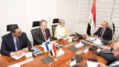 مصر وفنلندا تعززان الشراكات في الذكاء الاصطناعي والرقمنة والصناعات المتقدمة