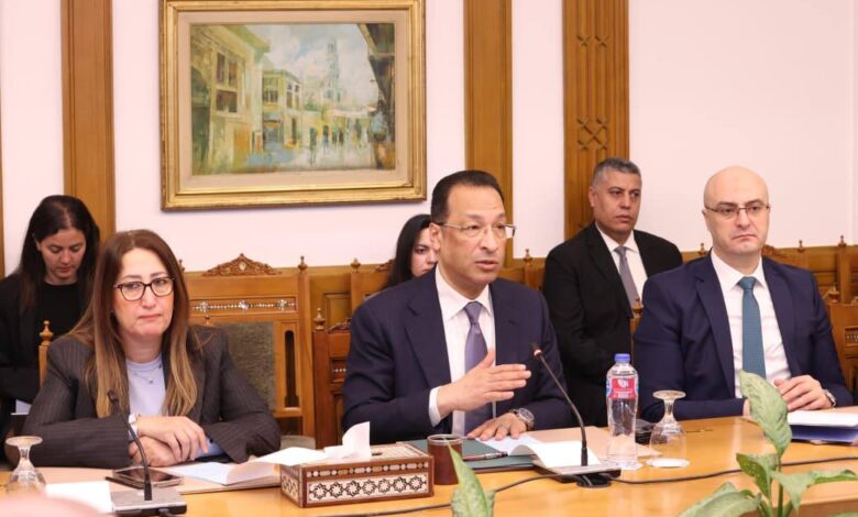 وزيرا الخارجية والاتصالات