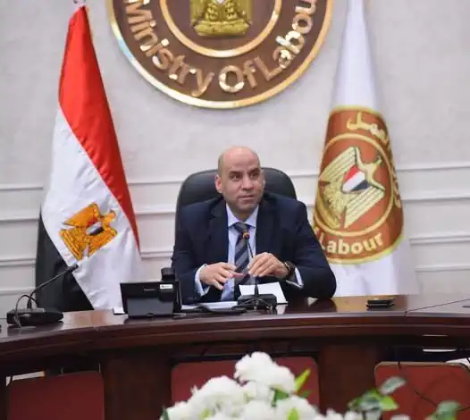 وزير العمل