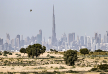 مصرفيو دبي يتأملون ما بعد الحرب.. حكومة الإمارات تستعد لحزمة دعم بـ250 مليار دولار