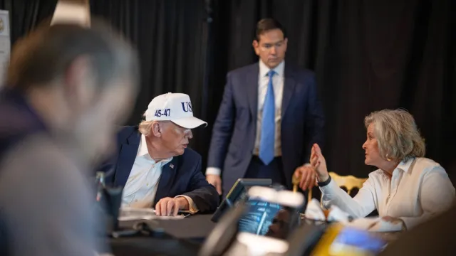 الديمقراطيون يضغطون للتصويت على صلاحيات ترامب في استخدام القوة العسكرية ضد إيران