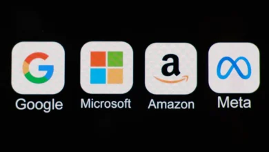 البيت الأبيض: جوجل ومايكروسوفت وميتا وأمازون توقع تعهدًا بتوليد كهرباء خاصة بمراكز البيانات