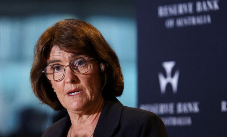 محافظ بنك الاحتياطي الأسترالي: رفع أسعار الفائدة ممكن في مارس إذا تعرض التضخم للخطر