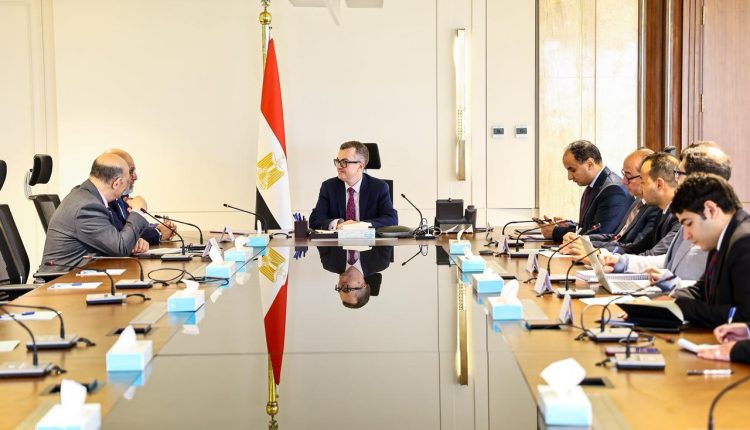 وزير التخطيط يبحث مع البنك الدولي تعميق الشراكة لدعم رؤية مصر 2030
