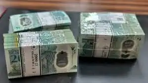 البنوك المصرية تستعد لعيد الفطر بتوفير كميات كبيرة من الفكة والعملات الصغيرة