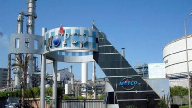 محللون:بعد مقتل خامنئي وغلق مضيق هرمز توقعات بـأرتفاع النفط الى 150 دولار