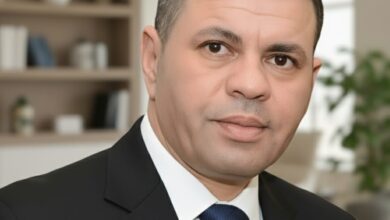 محيي الكردوسي يكتب:« عاكف المغربي وبنك قناة السويس.. رحلة كفاح نحو القمة»