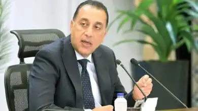 مدبولي: مخزون المواد الخام يكفي مصر لعام كامل.. وإجراءات استباقية لاستقرار الأسواق