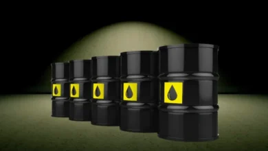 أسعار النفط تهبط بعد اقتراح وكالة الطاقة الدولية إطلاق أكبر احتياطي طارئ