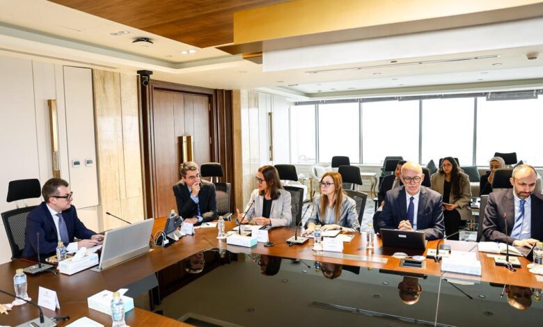 مصر والبنك الدولي يناقشان كفاءة الاستثمارات العامة وتقرير المالية العامة