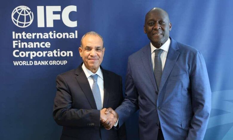 مصر تبحث زيادة استثمارات التمويل الدولية لدعم القطاع الخاص