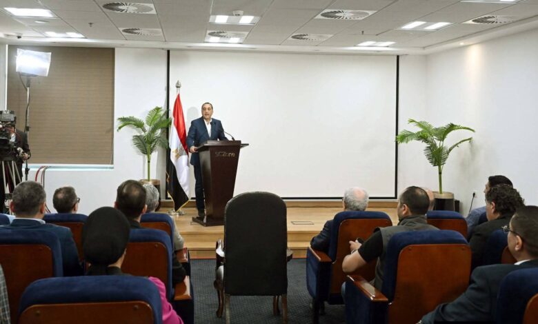مدبولي: البنوك تمول المشروعات وفق الجدوى والاقتصاد مستقر