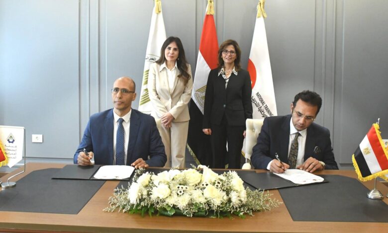 الإسكان توقع بروتوكولًا لإعداد قيادات تنفيذية بالتعاون مع الأكاديمية الوطنية