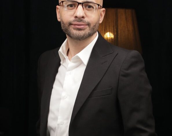 «مرصد الذهب»: الذهب يتراجع 15 جنيهًا وعيار 21 عند 7030 جنيه