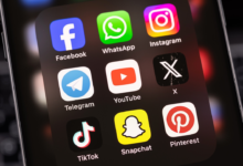 رئيس الوزراء بريطانيا يستدعي ميتا وتيك توك وجوجل بسبب حماية الأطفال