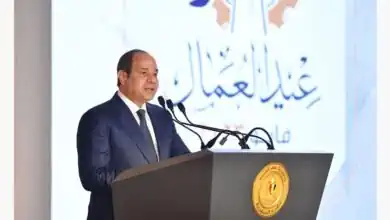 الرئيس السيسي يُهنئ عمال مصر في عيدهم ويؤكد أهمية دورهم في بناء الوطن