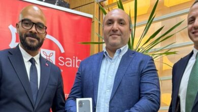 بنك saib يسلم هاتف iPhone 17 للفائز بحملته الرمضانية