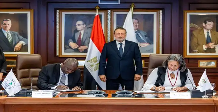 المركزي المصري والكوميسا يُعزّزان التعاون بمكافحة الممارسات الاحتكارية