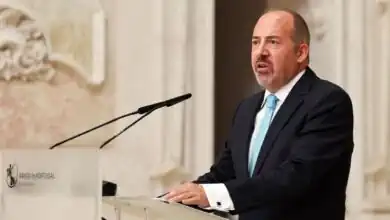 عضو بالمركزي الأوروبي يفجر مفاجأة.. رفع الفائدة قد يأتي أسرع من المتوقع