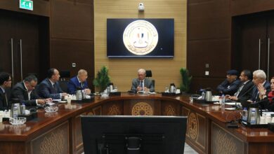 الحكومة تبحث دعم المستثمرين وتسهيل تخصيص الأراضي الصناعية