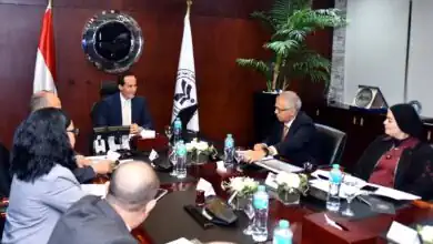 مصر توسّع المناطق الحرة وتسرّع التحول الرقمي لدعم الاستثمار وخلق فرص العمل