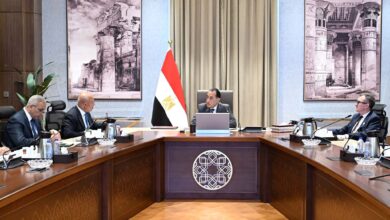 مدبولي يتابع مشروعات الطرق والنقل وخطة الصيانة الشاملة لكوبري 6 أكتوبر
