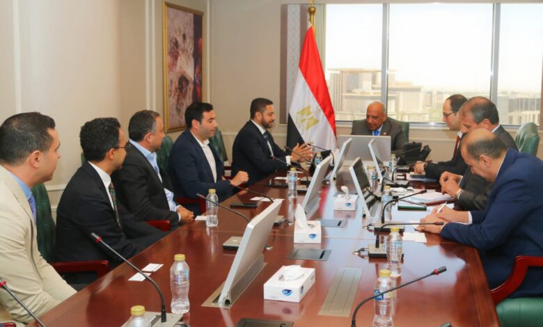 مصر تبحث مع تحالف “جيلا–انترو–سيجنفاي” حلول الذكاء الاصطناعي لترشيد استهلاك الكهرباء وخفض الهدر