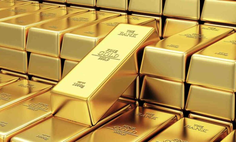 الذهب يتراجع عالميًا مع مخاوف التضخم وترقب مفاوضات إيران وأمريكا