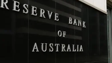 بنك الاحتياطي الأسترالي يلمح لتجميد الفائدة بعد رفع 4.35%