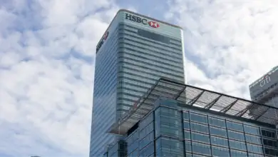 بنك HSBC يغادر برج كاناري وارف الشهير بعد 25 عامًا.. وBlackRock تحوله لفندق