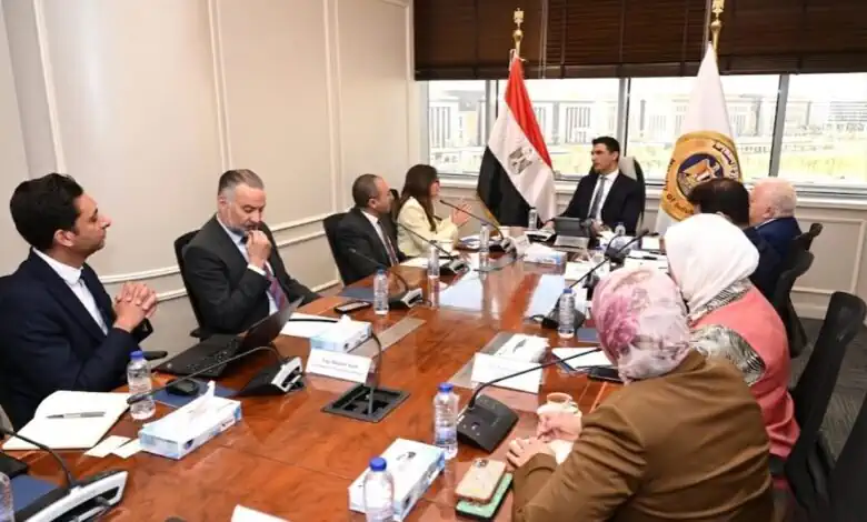 مصر تفرض 25% طاقة شمسية على المصانع الجديدة لتعزيز التحول الأخضر