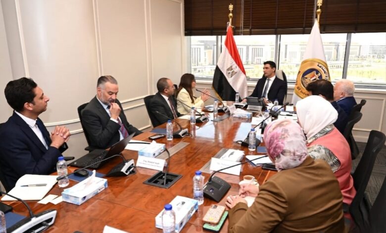 مصر تفرض 25% طاقة شمسية على المصانع الجديدة لتعزيز التحول الأخضر