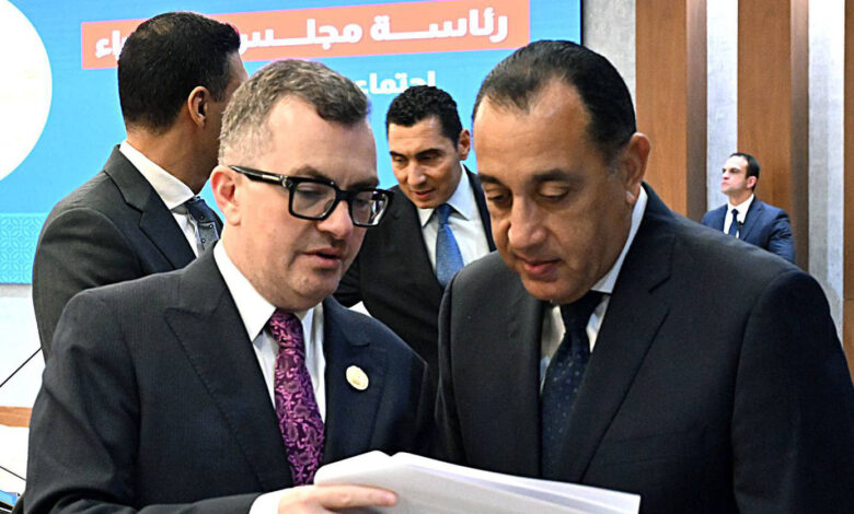 الحكومة تستهدف نمو الاقتصاد المصري إلى 6.8% وزيادة الاستثمارات لـ3.7 تريليون جنيه